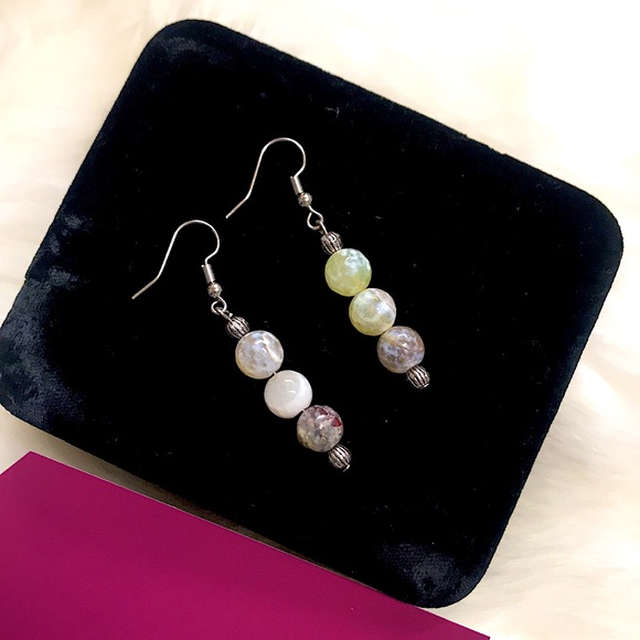 🆕Beautiful Handcrafted Colorful Natural Gemstone Flower Agates Beaded Earrings - Picture 7 of 16